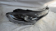 Laden Sie das Bild in den Galerie-Viewer, Frontscheinwerfer Kia Ceed J792111010 Links Scheinwerfer Headlight SCH7050500016fh