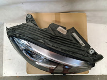 Laden Sie das Bild in den Galerie-Viewer, Frontscheinwerfer Mercedes-Benz Glc A2539065801 LED Rechts Headlight SCH7051058274od