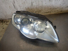 Laden Sie das Bild in den Galerie-Viewer, Frontscheinwerfer VW Passat 3C0941752 Xenon Rechts Scheinwerfer Headlight SCH7052818506vq