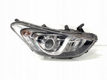 Laden Sie das Bild in den Galerie-Viewer, Frontscheinwerfer Hyundai I30 92102-A6110 Xenon Rechts Scheinwerfer Headlight SCH7052978803kp