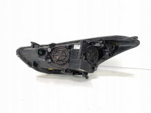 Laden Sie das Bild in den Galerie-Viewer, Frontscheinwerfer Hyundai I30 92102-A6110 Xenon Rechts Scheinwerfer Headlight SCH7052978803kp