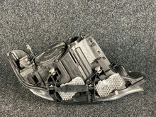 Load image into Gallery viewer, Frontscheinwerfer BMW F32 7387541 Xenon Links Scheinwerfer Headlight SCH7054981780jg