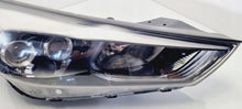 Load image into Gallery viewer, Frontscheinwerfer Hyundai Tucson D792121220 Rechts Scheinwerfer Headlight SCH7059640485pu