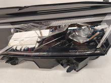Laden Sie das Bild in den Galerie-Viewer, Frontscheinwerfer Skoda Octavia IV 5E4941035 LED Links Scheinwerfer Headlight SCH7062648275hx