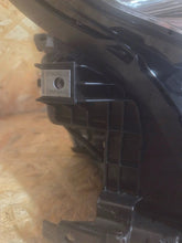 Laden Sie das Bild in den Galerie-Viewer, Frontscheinwerfer Mazda Cx-30 Cx30 035600 LED Rechts Scheinwerfer Headlight SCH7063949429sx