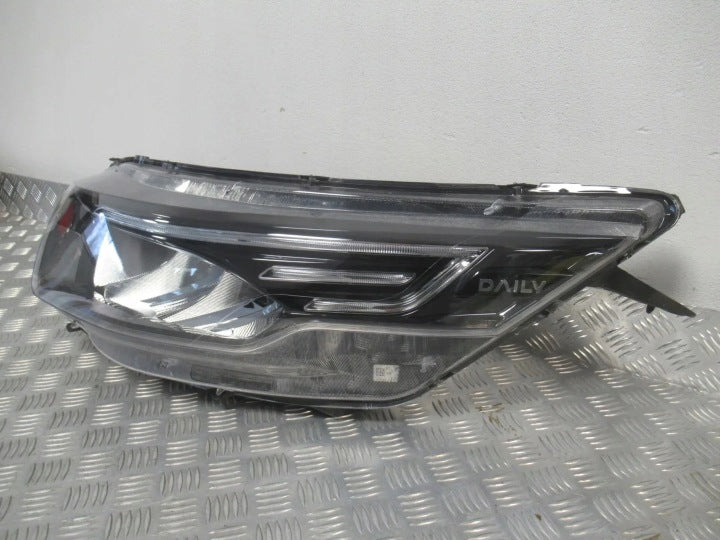 Frontscheinwerfer Iveco Daily IV 05802711800 Links Scheinwerfer Headlight SCH7065348006cg