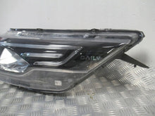 Laden Sie das Bild in den Galerie-Viewer, Frontscheinwerfer Iveco Daily IV 05802711800 Links Scheinwerfer Headlight SCH7065348006cg