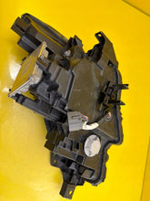 Laden Sie das Bild in den Galerie-Viewer, Frontscheinwerfer Mazda Cx-30 Cx30 B0L5-67890 LED Rechts Scheinwerfer Headlight SCH7073396562mn