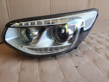 Laden Sie das Bild in den Galerie-Viewer, Frontscheinwerfer Kia Soul II 92101-E4 Links Scheinwerfer Headlight SCH7079641386cp