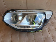 Laden Sie das Bild in den Galerie-Viewer, Frontscheinwerfer Kia Soul II 92101-E4 Links Scheinwerfer Headlight SCH7079641386cp