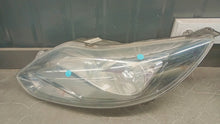 Laden Sie das Bild in den Galerie-Viewer, Frontscheinwerfer Ford Focus BM5113W030CF Links Scheinwerfer Headlight SCH7081629473yc