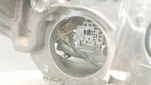 Laden Sie das Bild in den Galerie-Viewer, Frontscheinwerfer Ford Focus BM5113W030CF Links Scheinwerfer Headlight SCH7081629473yc