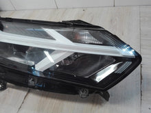 Laden Sie das Bild in den Galerie-Viewer, Frontscheinwerfer Dacia Sandero III Jogger 260107920R Rechts Headlight SCH7093885047pd