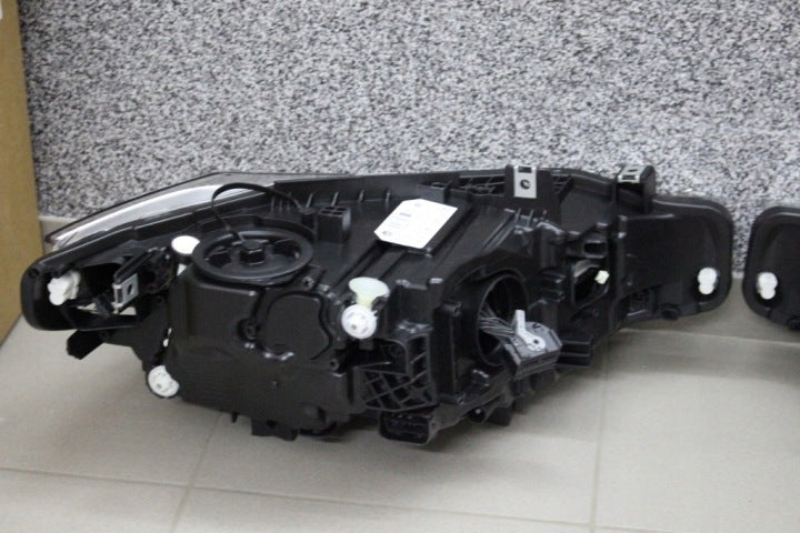 Frontscheinwerfer BMW 3 F30 F31 7471305 7471306 LED Rechts oder Links SCH7094089953oo