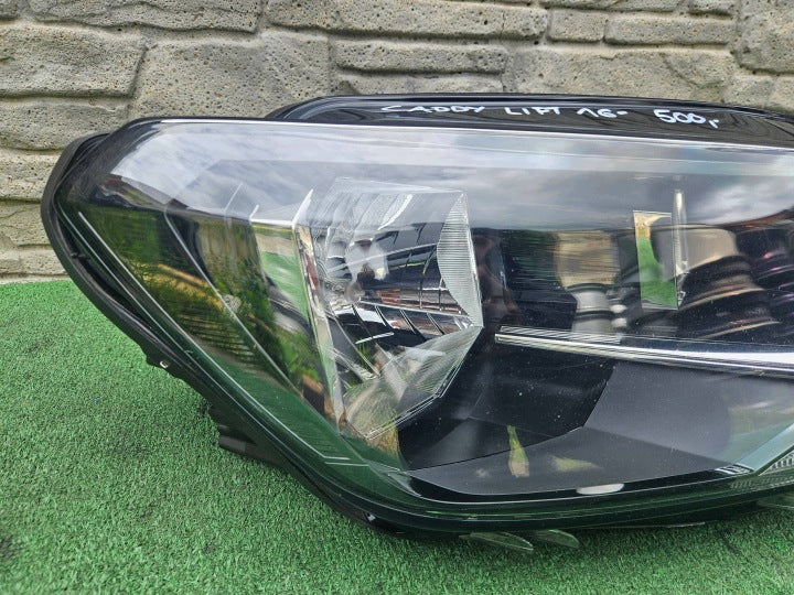 Frontscheinwerfer VW Caddy 2K1941016A Rechts Scheinwerfer Headlight SCH7098296013ab