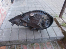 Laden Sie das Bild in den Galerie-Viewer, Frontscheinwerfer Nissan Primastar Vivaro A Trafic II 93859830 Rechts Headlight SCH7101033872md