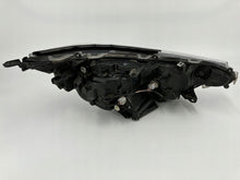 Laden Sie das Bild in den Galerie-Viewer, Frontscheinwerfer Toyota V I OYT27548 Links Scheinwerfer Headlight SCH7101910753iq