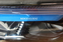 Laden Sie das Bild in den Galerie-Viewer, Frontscheinwerfer Mercedes-Benz Eqb A24239068900M LED Links Headlight SCH7103312426rw