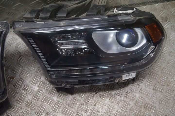 Frontscheinwerfer Dodge Durango 68299130AD 68299131AD Ein Satz Headlight SCH7103377228fr