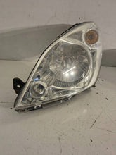 Laden Sie das Bild in den Galerie-Viewer, Frontscheinwerfer Suzuki Splash 89317075 Links Scheinwerfer Headlight SCH7110451341px