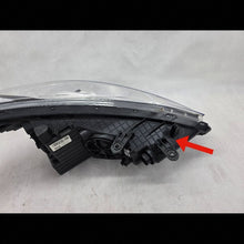 Load image into Gallery viewer, Frontscheinwerfer Hyundai I30 08016369 Links Scheinwerfer Headlight SCH7112476326pm
