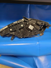 Laden Sie das Bild in den Galerie-Viewer, Frontscheinwerfer Nissan Leaf 26060-9RB0A Links Scheinwerfer Headlight SCH7112645213mg
