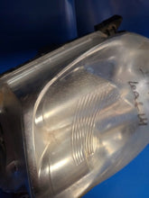 Laden Sie das Bild in den Galerie-Viewer, Frontscheinwerfer Nissan Leaf 26060-9RB0A Links Scheinwerfer Headlight SCH7112645213mg