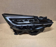 Laden Sie das Bild in den Galerie-Viewer, Frontscheinwerfer Toyota C-Hr 81110-F4240 Rechts Scheinwerfer Headlight SCH7113939512eb