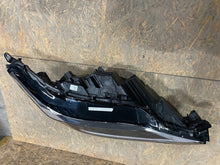 Laden Sie das Bild in den Galerie-Viewer, Frontscheinwerfer Lexus Rx 10000-8A08F Rechts Scheinwerfer Headlight SCH7114932874zt