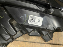 Laden Sie das Bild in den Galerie-Viewer, Frontscheinwerfer Lexus Rx 10000-8A08F Rechts Scheinwerfer Headlight SCH7114932874zt