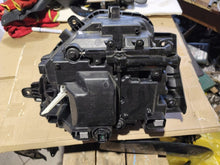 Laden Sie das Bild in den Galerie-Viewer, Frontscheinwerfer Hyundai Santa I 92101-S1110 Full LED Rechts oder Links SCH7117069914pr