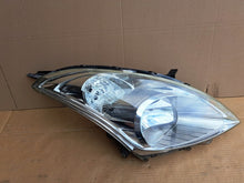 Laden Sie das Bild in den Galerie-Viewer, Frontscheinwerfer Suzuki Swift I P8798R Rechts Scheinwerfer Headlight SCH7117722722vd