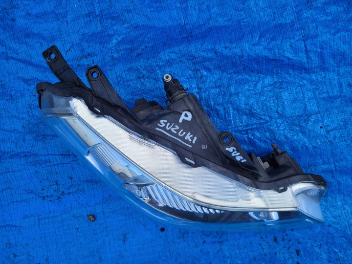 Frontscheinwerfer Suzuki Sx4 10016684 Rechts Scheinwerfer Headlight SCH7120283058rg