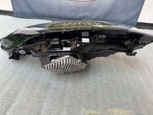 Laden Sie das Bild in den Galerie-Viewer, Frontscheinwerfer Land Rover Range Evoque L551 M8D2-13W029-EB Rechts Headlight SCH7123670846nz