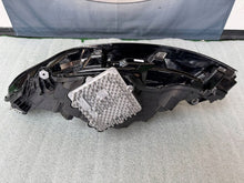 Laden Sie das Bild in den Galerie-Viewer, Frontscheinwerfer Land Rover Range Evoque L551 M8D2-13W029-EB Rechts Headlight SCH7123670846nz