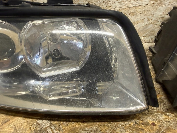 Frontscheinwerfer Audi A4 B6 8E0941004S 8E0941003S Ein Stück (Rechts oder Links) SCH7123865461vt