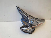 Laden Sie das Bild in den Galerie-Viewer, Frontscheinwerfer Toyota Prius MCJ33269 Links Scheinwerfer Headlight SCH7127915495lw