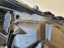 Laden Sie das Bild in den Galerie-Viewer, Frontscheinwerfer Toyota Prius MCJ33269 Links Scheinwerfer Headlight SCH7127915495lw
