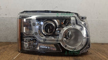 Laden Sie das Bild in den Galerie-Viewer, Frontscheinwerfer Land Rover I Discovery AH22-13W029-FD Rechts Headlight SCH7127923661bw