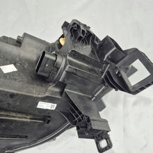 Laden Sie das Bild in den Galerie-Viewer, Frontscheinwerfer VW I 11B941005 Links Scheinwerfer Headlight SCH7129016001di