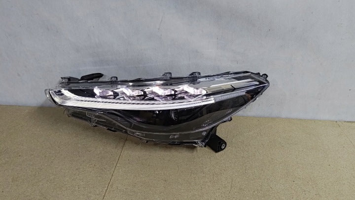 Frontscheinwerfer Toyota Corolla 81150-16840 LED Links Scheinwerfer Headlight SCH7129091954pa