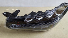 Laden Sie das Bild in den Galerie-Viewer, Frontscheinwerfer Toyota Corolla 81150-16840 LED Links Scheinwerfer Headlight SCH7129091954pa