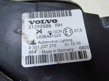Load image into Gallery viewer, Frontscheinwerfer Volvo S40 31299588 Rechts Scheinwerfer Headlight SCH7137461003rf