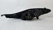 Laden Sie das Bild in den Galerie-Viewer, Frontscheinwerfer Ford Fiesta I VII 168574896 Links Scheinwerfer Headlight SCH7141175808dc