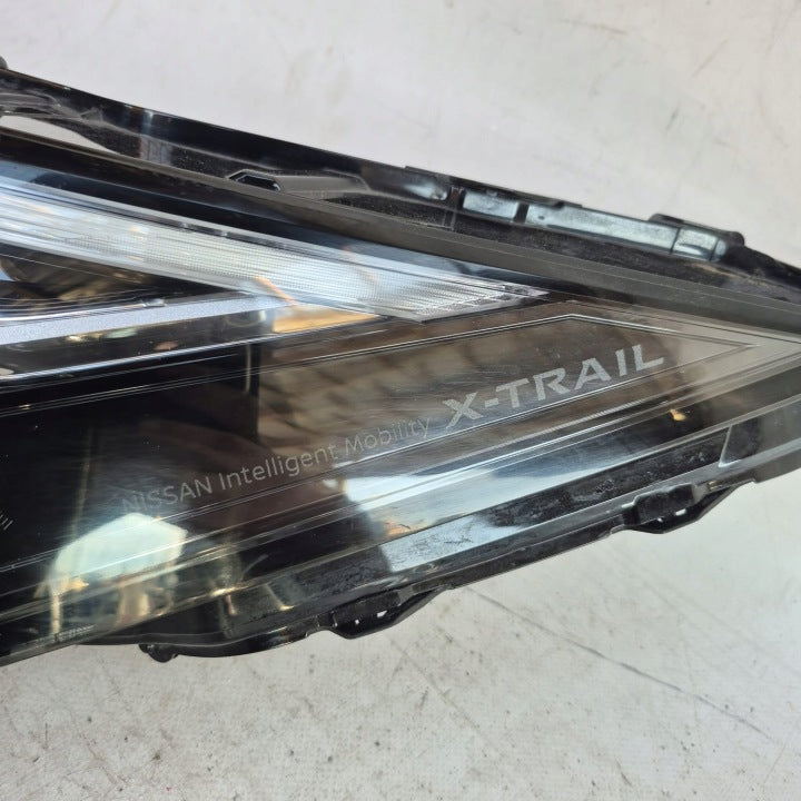 Frontscheinwerfer Nissan X-Trail I 10-2378S Links Scheinwerfer Headlight SCH7142135203oh