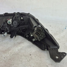 Laden Sie das Bild in den Galerie-Viewer, Frontscheinwerfer Nissan X-Trail I 10-2378S Links Scheinwerfer Headlight SCH7142135203oh