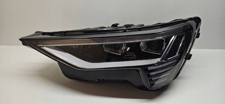Frontscheinwerfer Audi E Tron E-Tron 4KE941039 LED Links Scheinwerfer Headlight SCH7142501492za