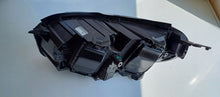 Laden Sie das Bild in den Galerie-Viewer, Frontscheinwerfer Opel Zafira 9832836480 Xenon Rechts Scheinwerfer Headlight SCH7144846671er