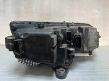 Laden Sie das Bild in den Galerie-Viewer, Frontscheinwerfer Skoda Octavia III 5E0941015D Links Scheinwerfer Headlight SCH7146535516ce