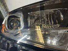 Load image into Gallery viewer, Frontscheinwerfer Ford PC10933-RH-B Rechts Scheinwerfer Headlight SCH7149878035cm
